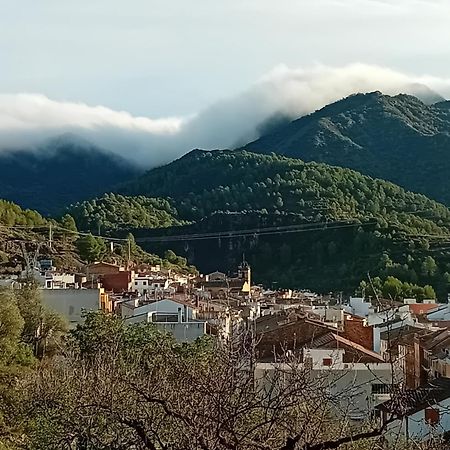 La Viajera Espadan Algimia de Almonacid Kültér fotó